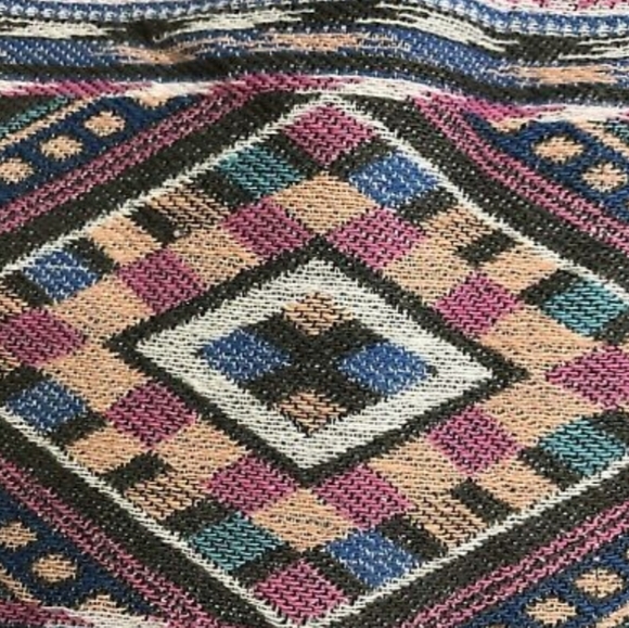 🔥American Eagle Aztec Mini Skirt - Picture 5 of 5